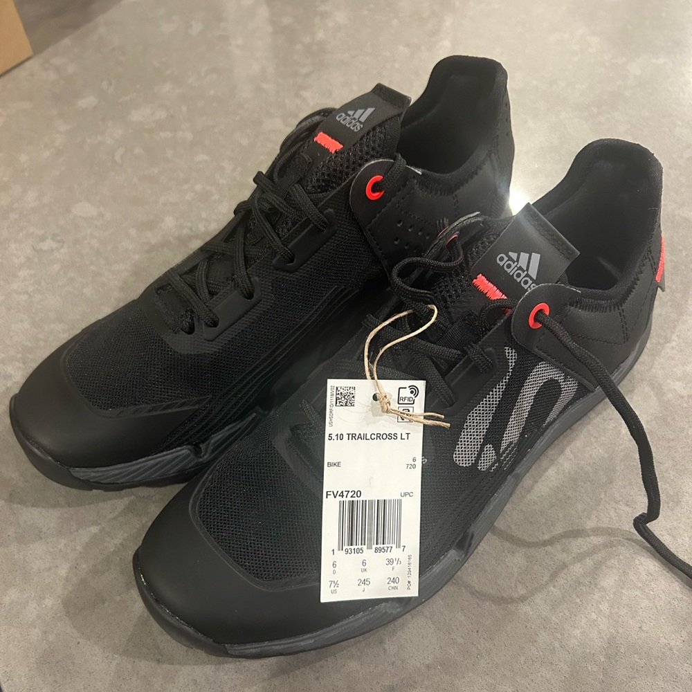 Five ten trailcross LT mountain bike shoes